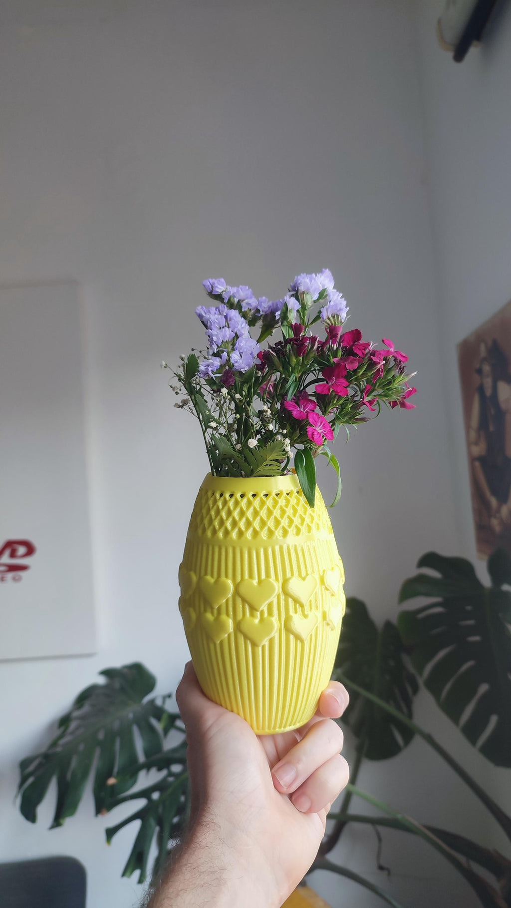 Elegant 3D Printed Valentine’s Heart Vase – Romantic Decor with Lattice Design
