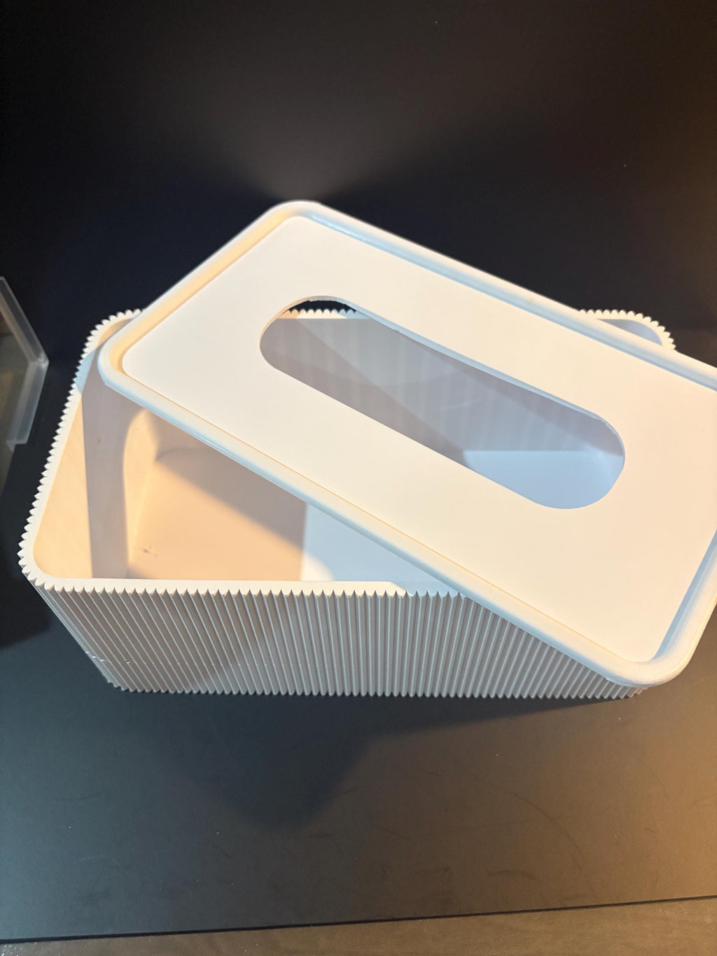 Niza Ribbed Tissue Box – Minimalist 3D Printed Modern Tissue Holder