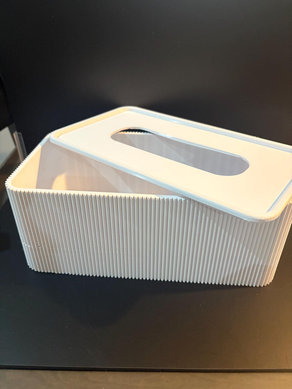 Niza Ribbed Tissue Box – Minimalist 3D Printed Modern Tissue Holder