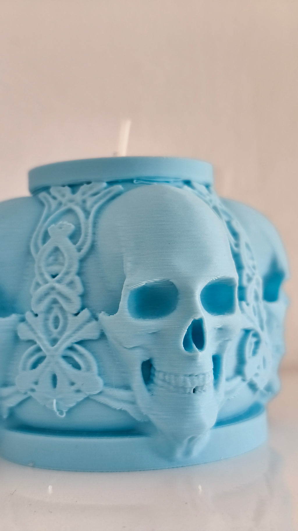 Skull Candle Holder – Gothic Decor, Halloween Centerpiece, 3D Printed Candle Stand, Horror Gift