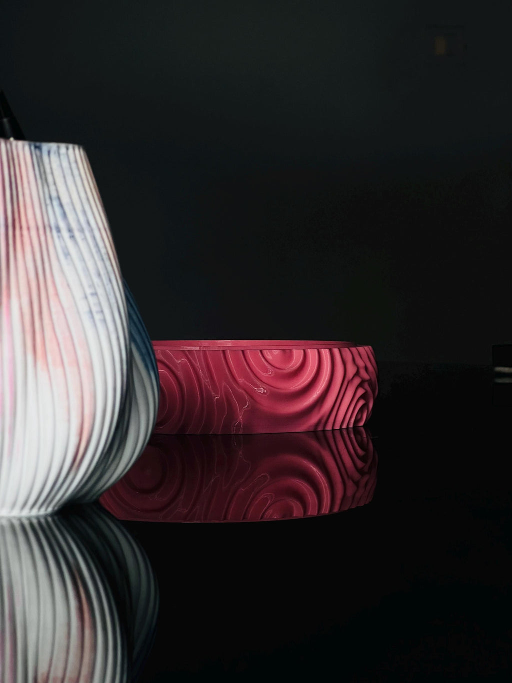 3D Printed Waterdrop Tray: Stackable Desk Organizer