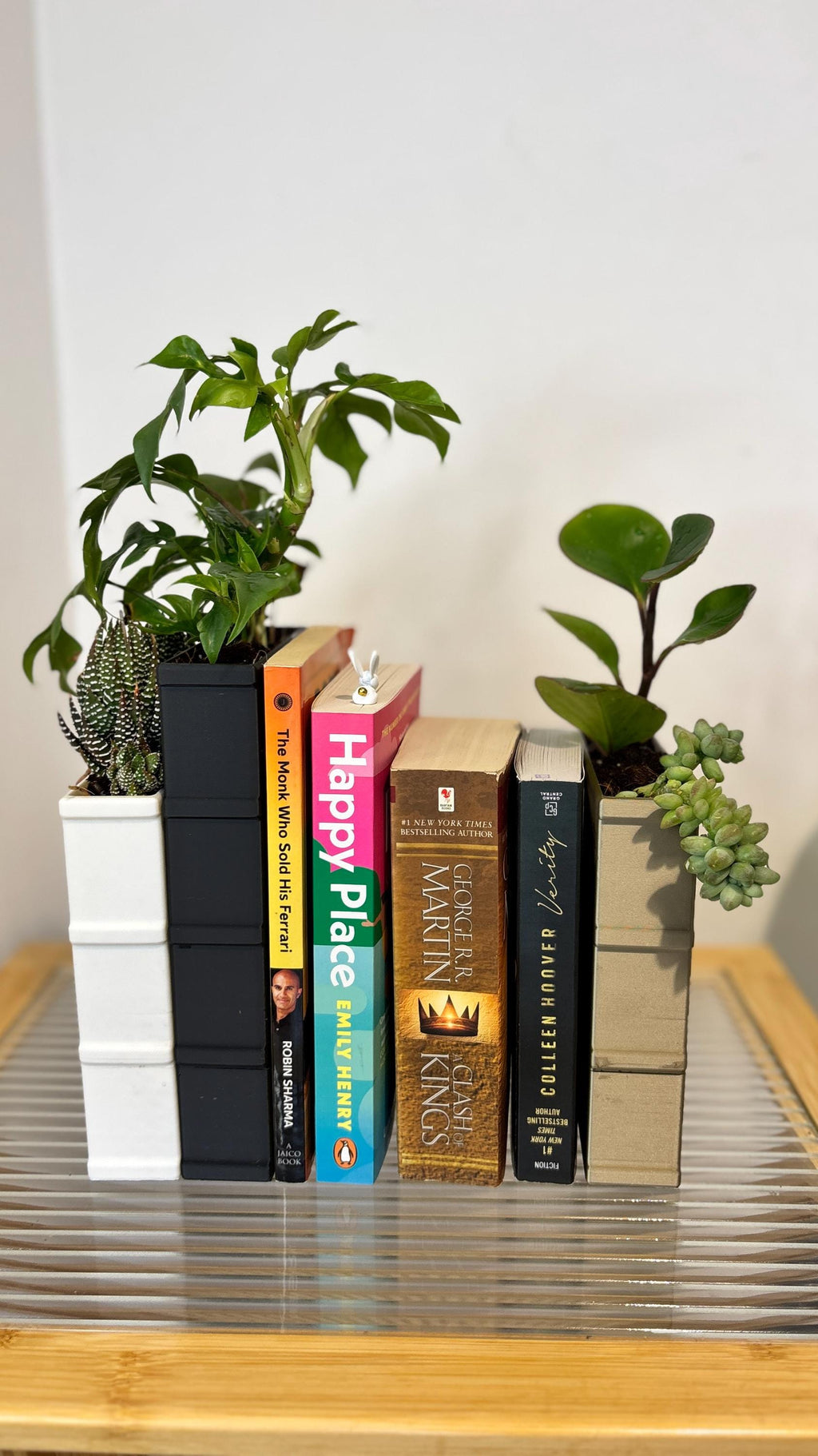 Bookend Planter Set – 3D Printed Book-Shaped Planters with Water Reservoir