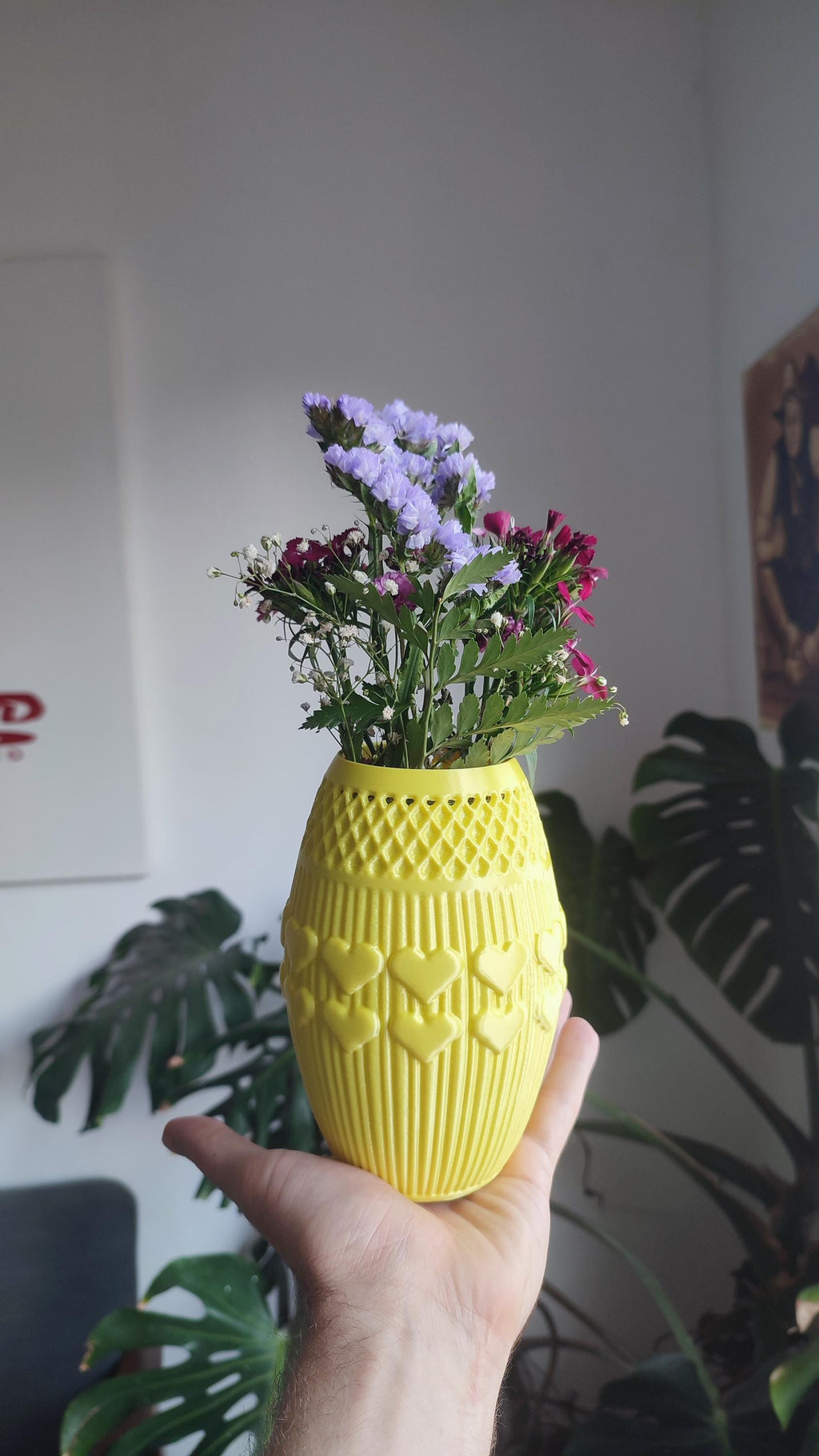 Elegant 3D Printed Valentine’s Heart Vase – Romantic Decor with Lattice Design