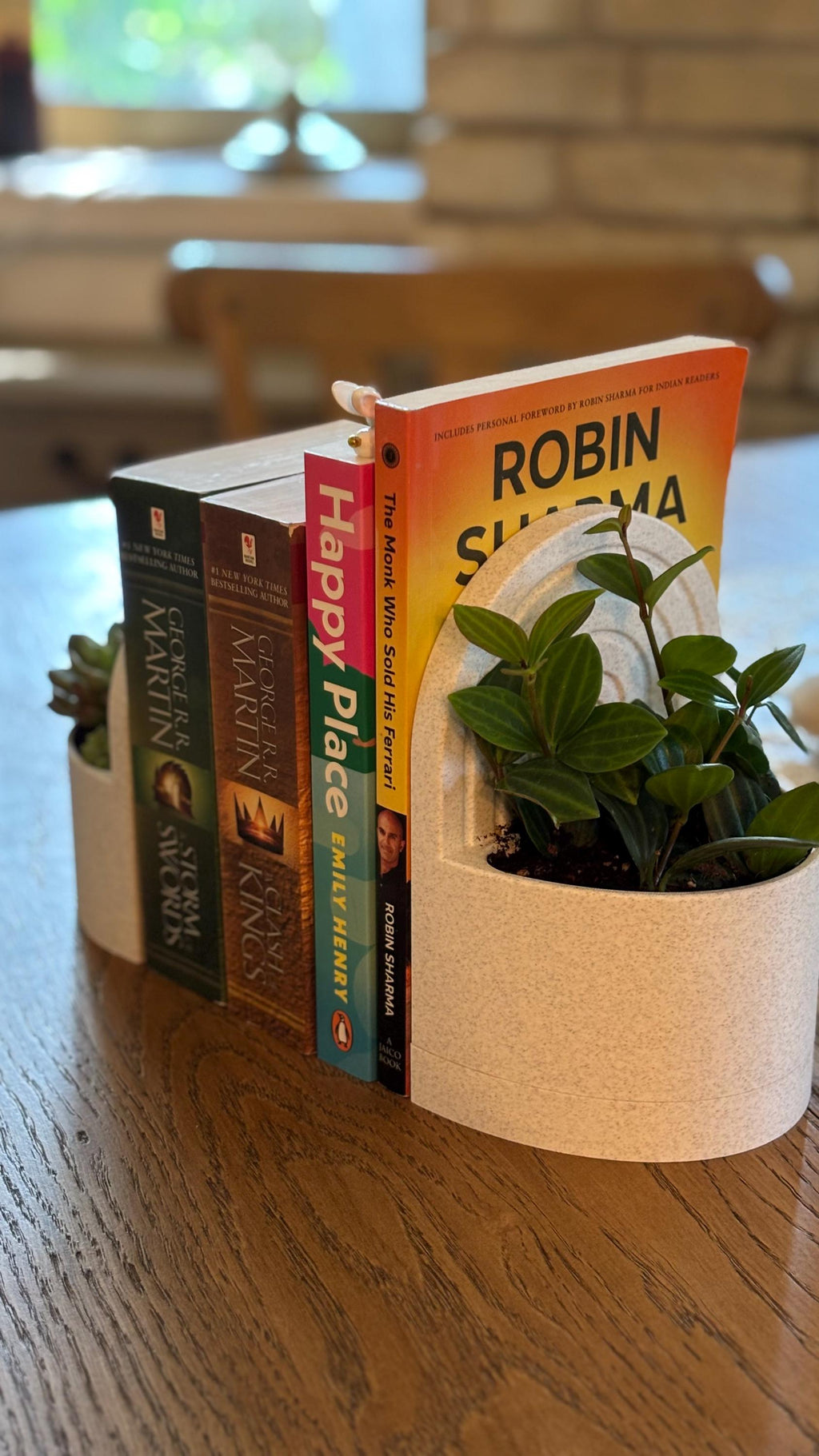 Bookend Planter Duo – 3D Printed Minimalist Book Holders with Built-In Planters & Drainage